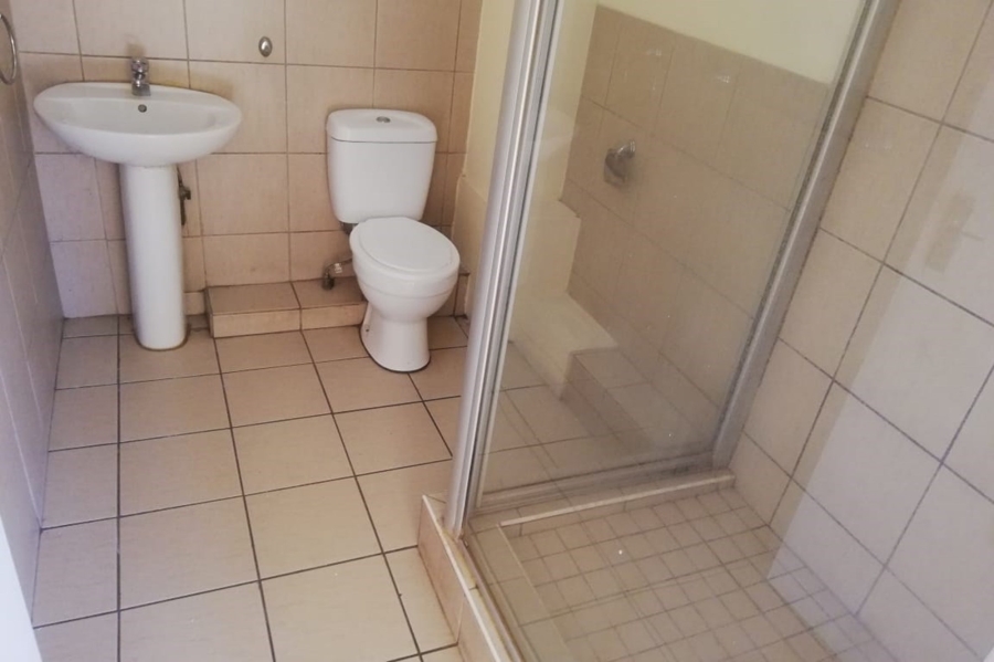 To Let 2 Bedroom Property for Rent in Redfern KwaZulu-Natal
