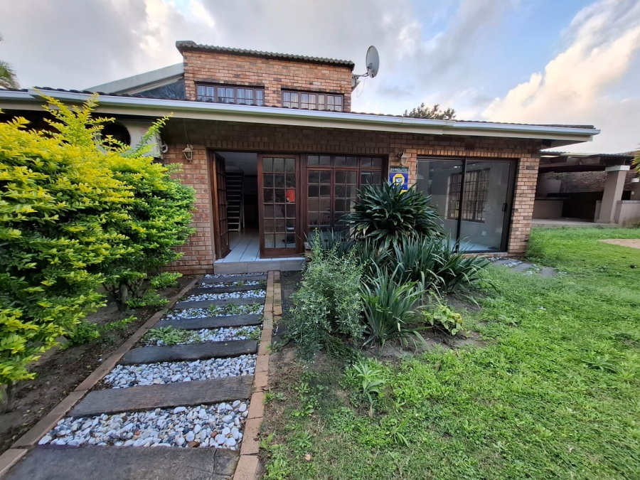 3 Bedroom Property for Sale in Birdswood KwaZulu-Natal