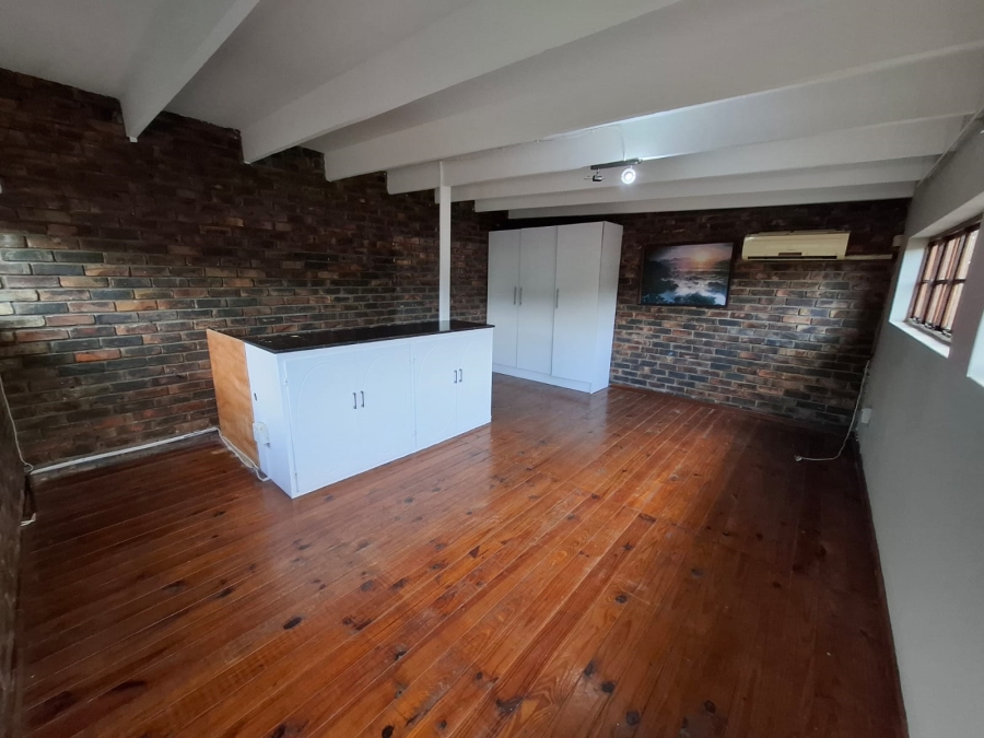 3 Bedroom Property for Sale in Birdswood KwaZulu-Natal
