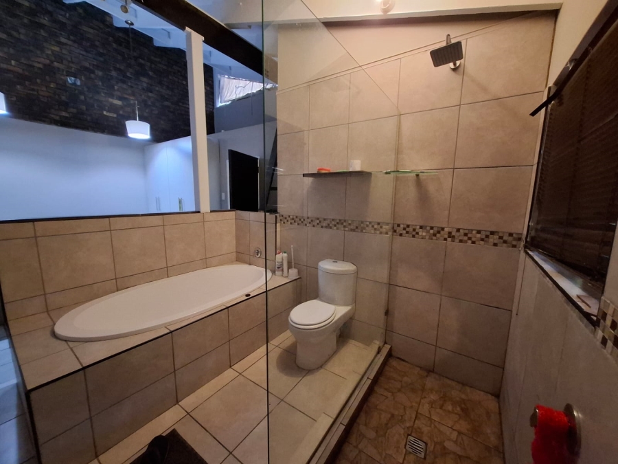 3 Bedroom Property for Sale in Birdswood KwaZulu-Natal