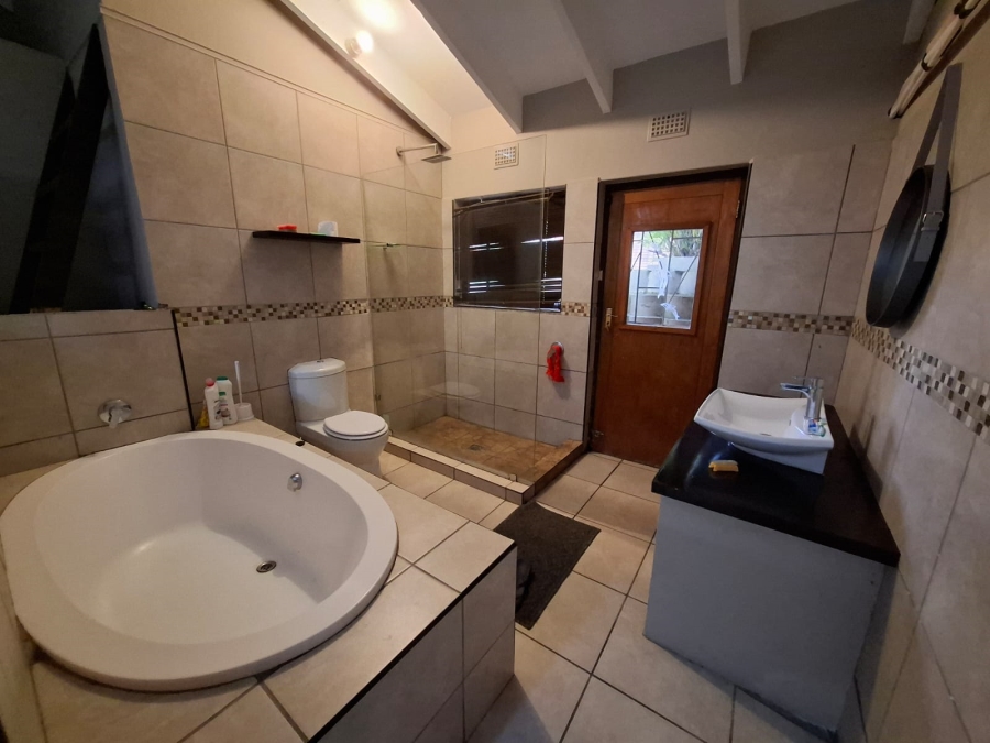 3 Bedroom Property for Sale in Birdswood KwaZulu-Natal