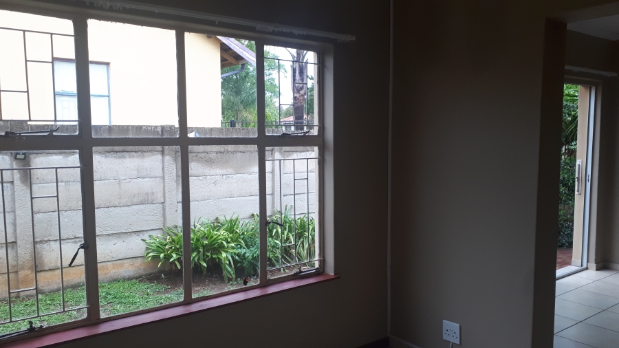 To Let 1 Bedroom Property for Rent in Pioneer Park KwaZulu-Natal