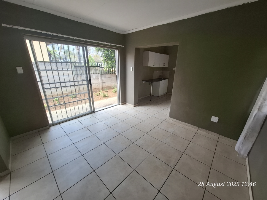 1 Bedroom Property for Sale in Pioneer Park KwaZulu-Natal