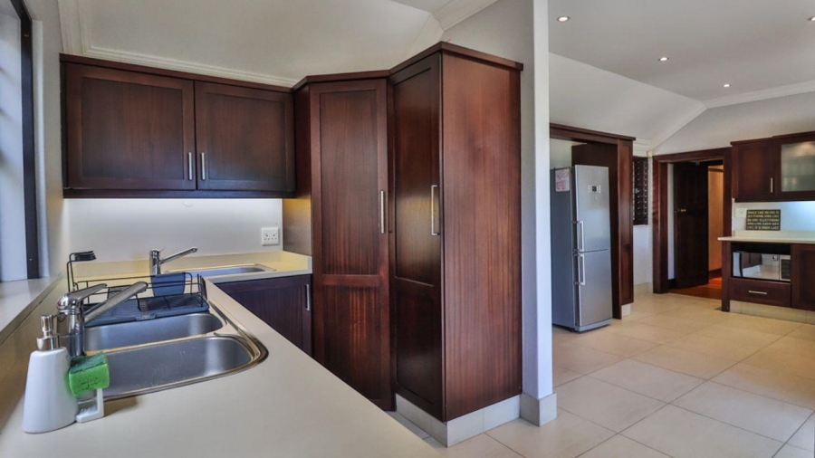 5 Bedroom Property for Sale in Glenwood KwaZulu-Natal