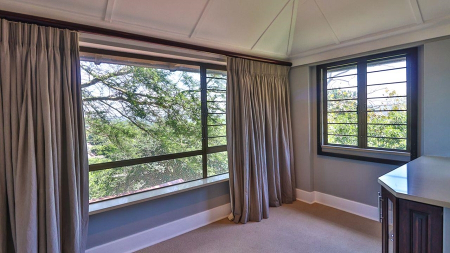 5 Bedroom Property for Sale in Glenwood KwaZulu-Natal