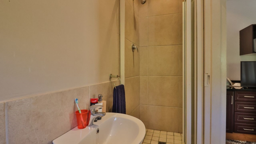 5 Bedroom Property for Sale in Glenwood KwaZulu-Natal