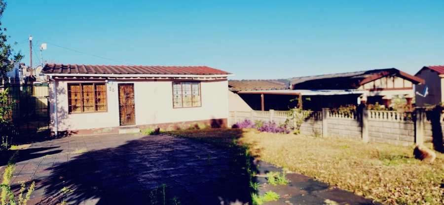 2 Bedroom Property for Sale in Bombay Heights KwaZulu-Natal