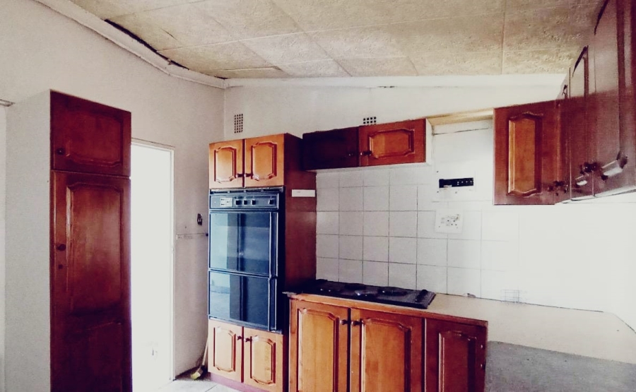 2 Bedroom Property for Sale in Bombay Heights KwaZulu-Natal