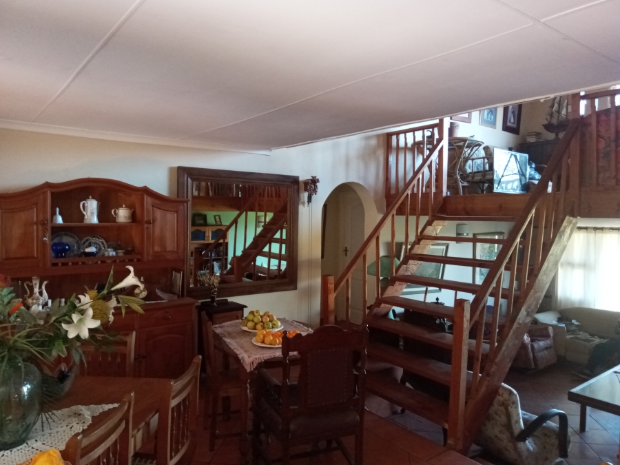 4 Bedroom Property for Sale in Salmon Bay KwaZulu-Natal