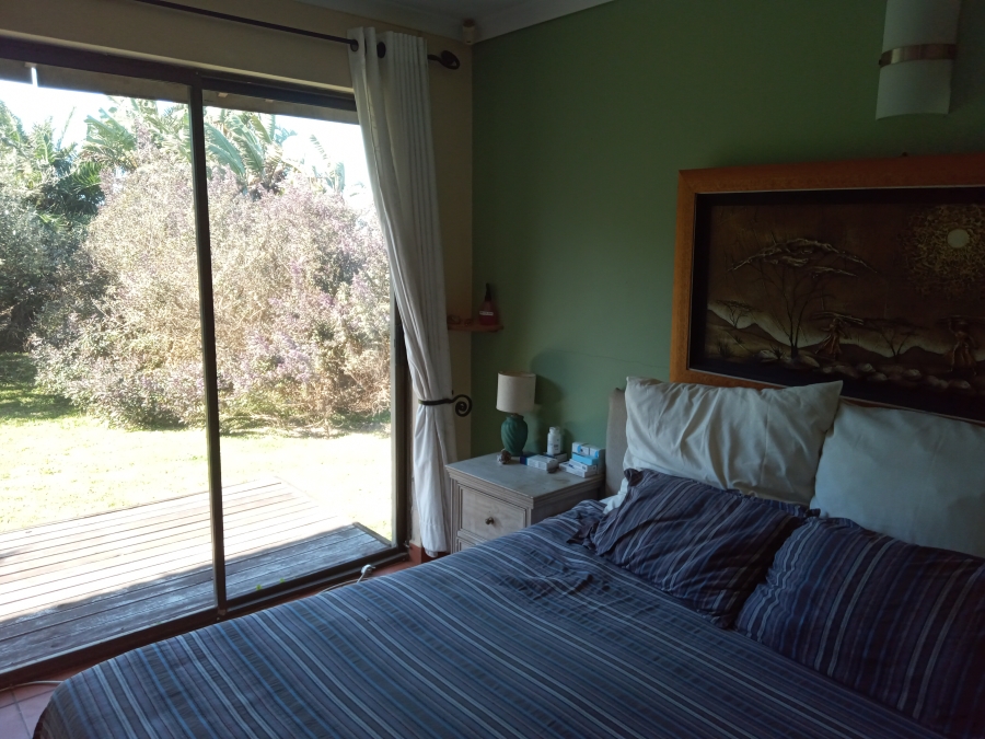 4 Bedroom Property for Sale in Salmon Bay KwaZulu-Natal