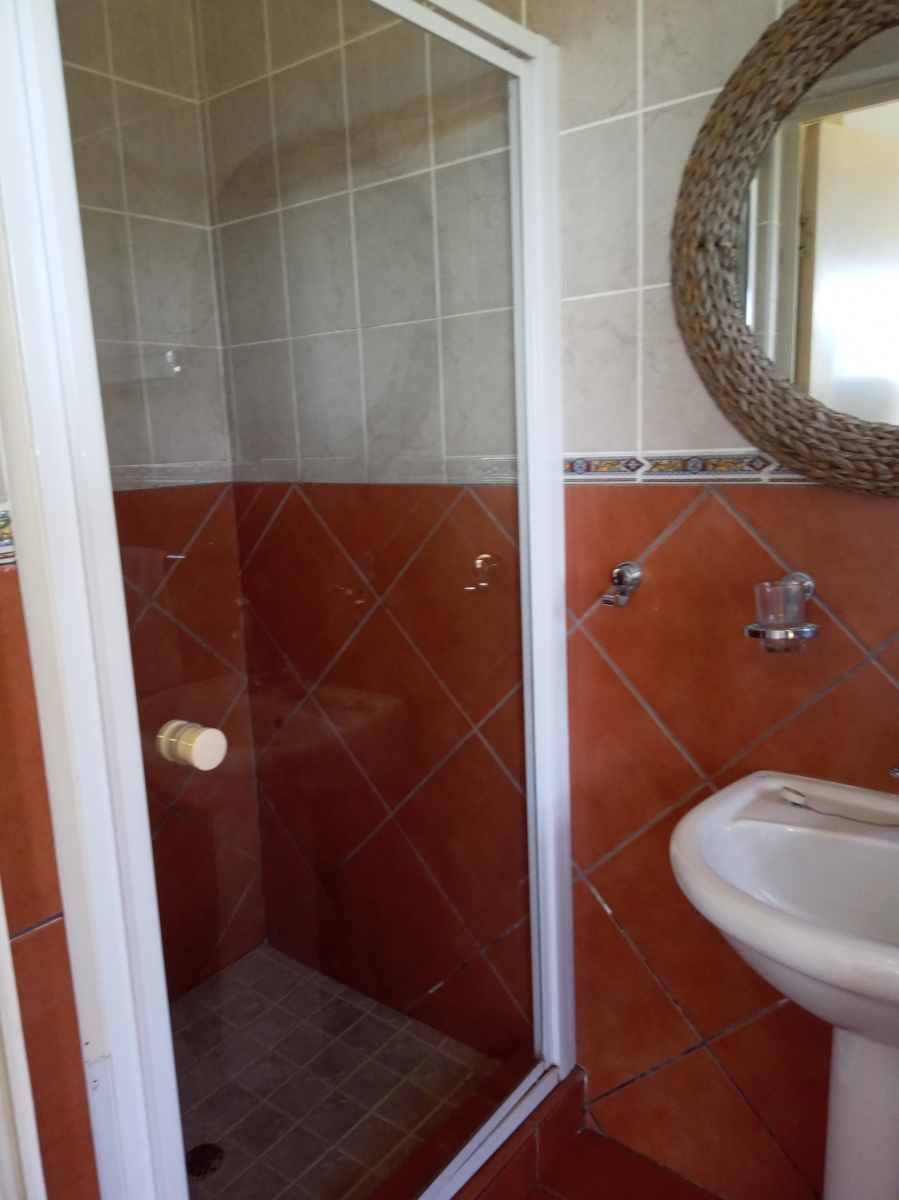 4 Bedroom Property for Sale in Salmon Bay KwaZulu-Natal