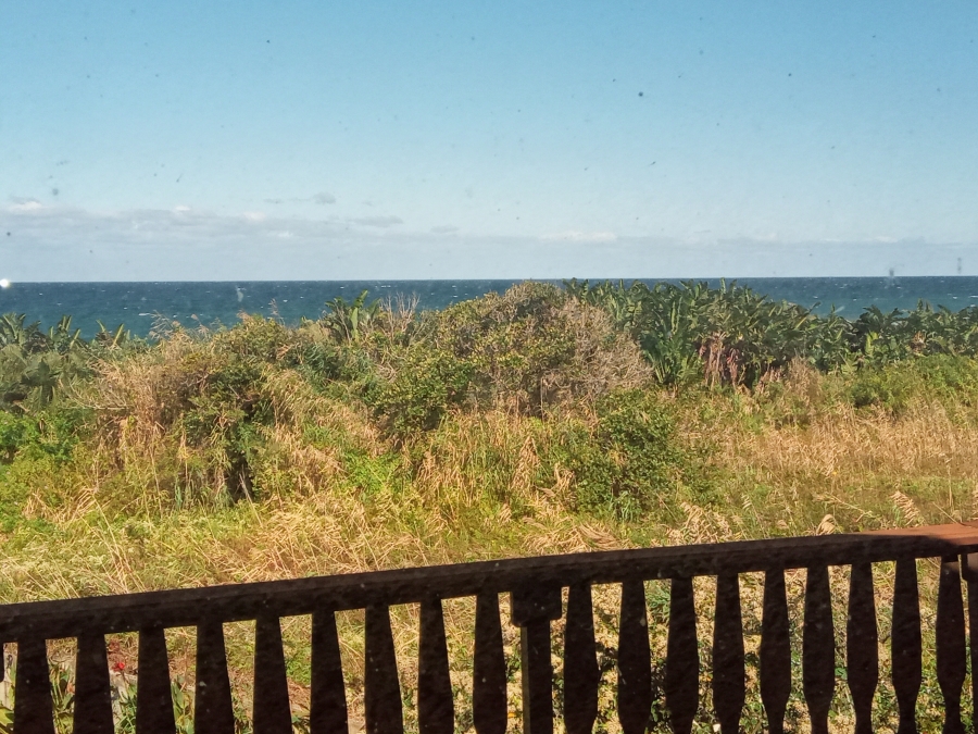 4 Bedroom Property for Sale in Salmon Bay KwaZulu-Natal
