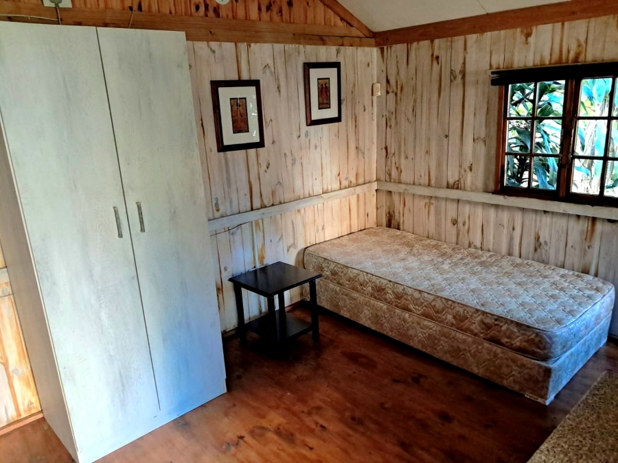 To Let 1 Bedroom Property for Rent in Yellowwood Park KwaZulu-Natal