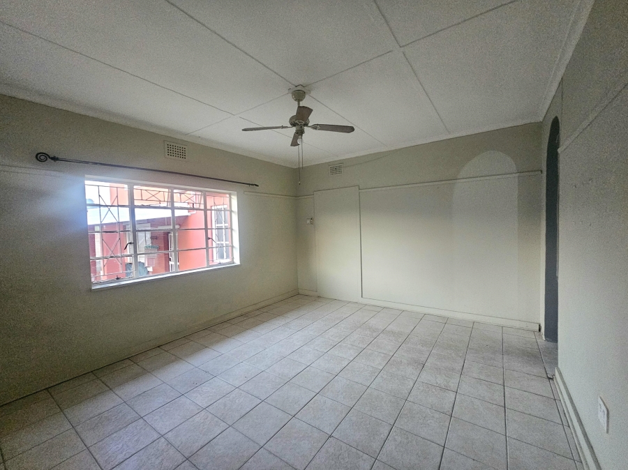 To Let 2 Bedroom Property for Rent in Malvern KwaZulu-Natal