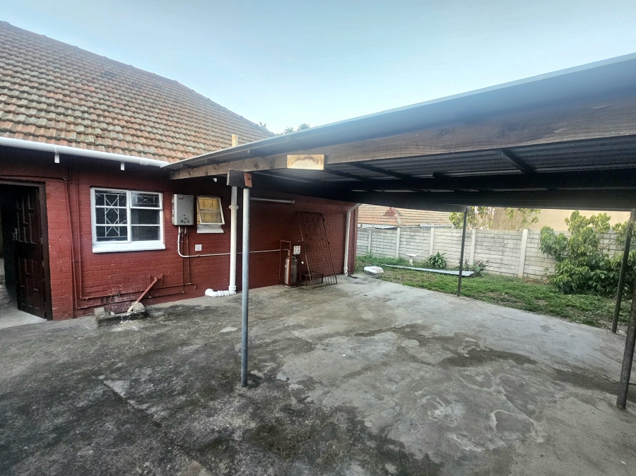 To Let 2 Bedroom Property for Rent in Malvern KwaZulu-Natal