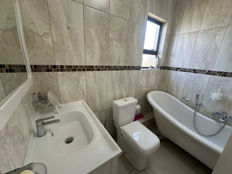 3 Bedroom Property for Sale in Margate Beach KwaZulu-Natal