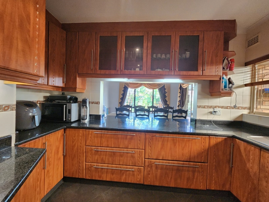 To Let 3 Bedroom Property for Rent in Crestholme KwaZulu-Natal