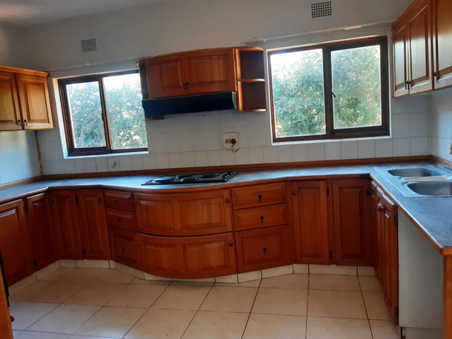 4 Bedroom Property for Sale in Panorama KwaZulu-Natal