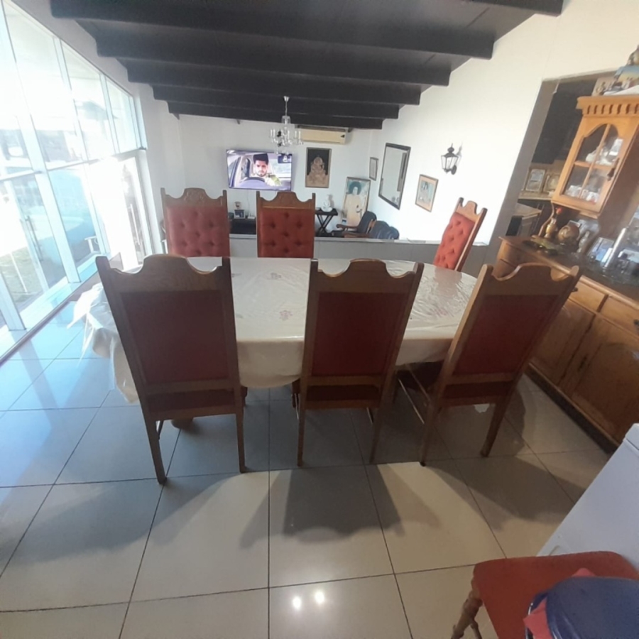 3 Bedroom Property for Sale in Brighton Beach KwaZulu-Natal