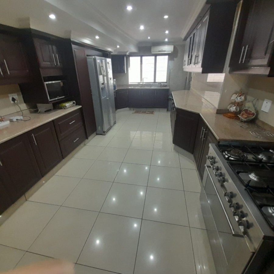 3 Bedroom Property for Sale in Brighton Beach KwaZulu-Natal