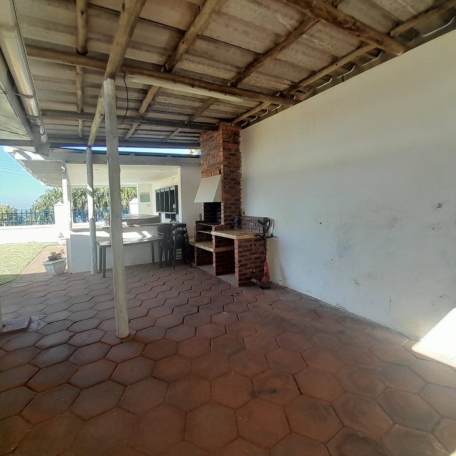 3 Bedroom Property for Sale in Brighton Beach KwaZulu-Natal