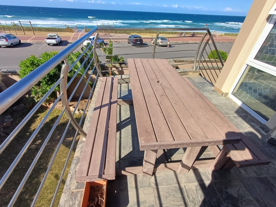 9 Bedroom Property for Sale in Ocean View KwaZulu-Natal