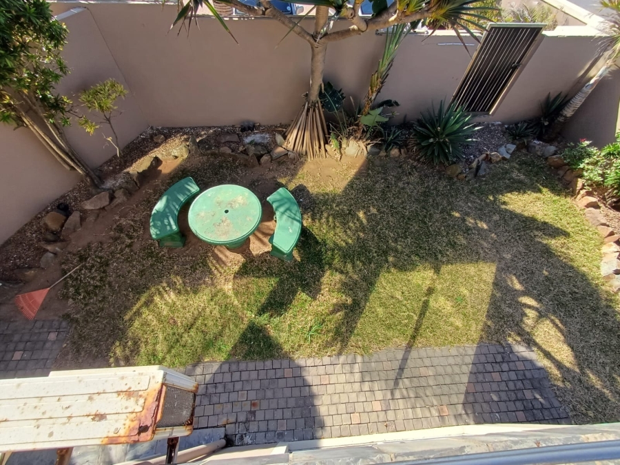 9 Bedroom Property for Sale in Ocean View KwaZulu-Natal
