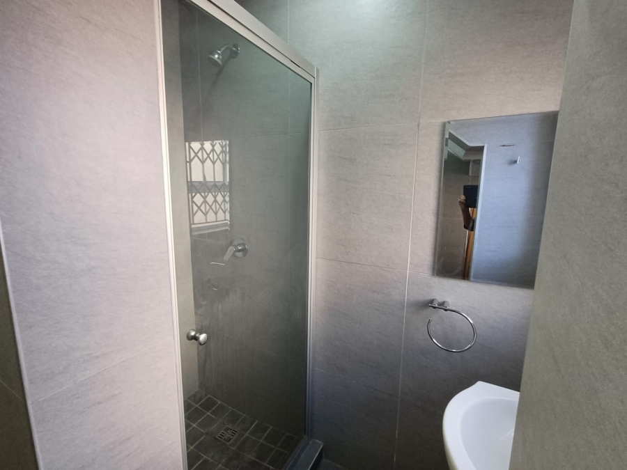 9 Bedroom Property for Sale in Ocean View KwaZulu-Natal