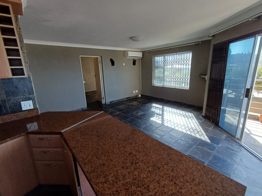 9 Bedroom Property for Sale in Ocean View KwaZulu-Natal
