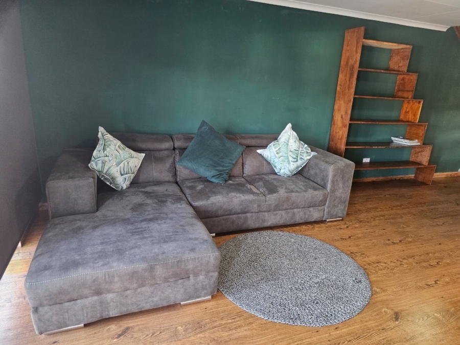 To Let 2 Bedroom Property for Rent in Tuzi Gazi KwaZulu-Natal