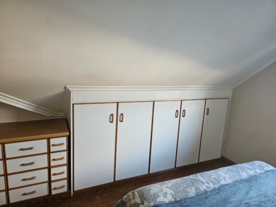 To Let 2 Bedroom Property for Rent in Tuzi Gazi KwaZulu-Natal