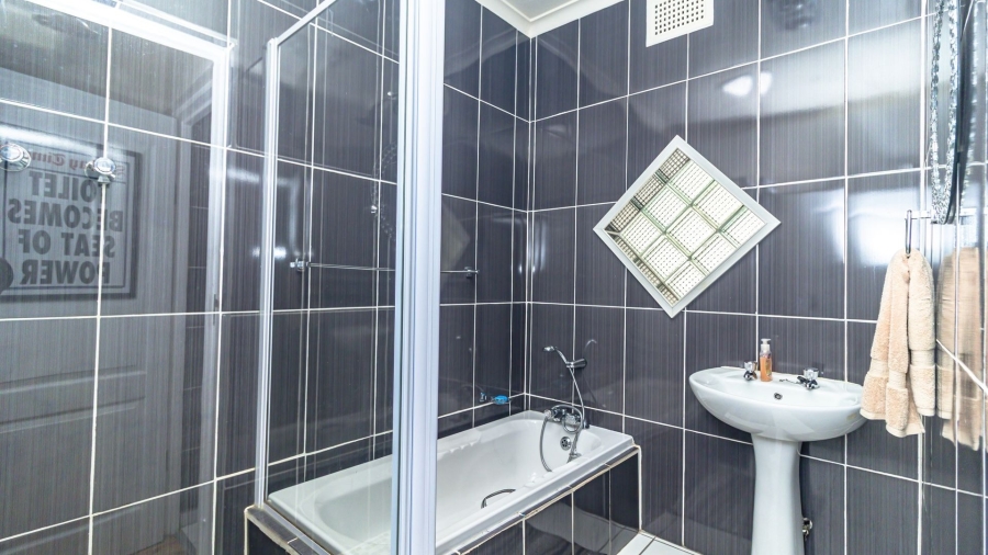 3 Bedroom Property for Sale in Fynnland KwaZulu-Natal