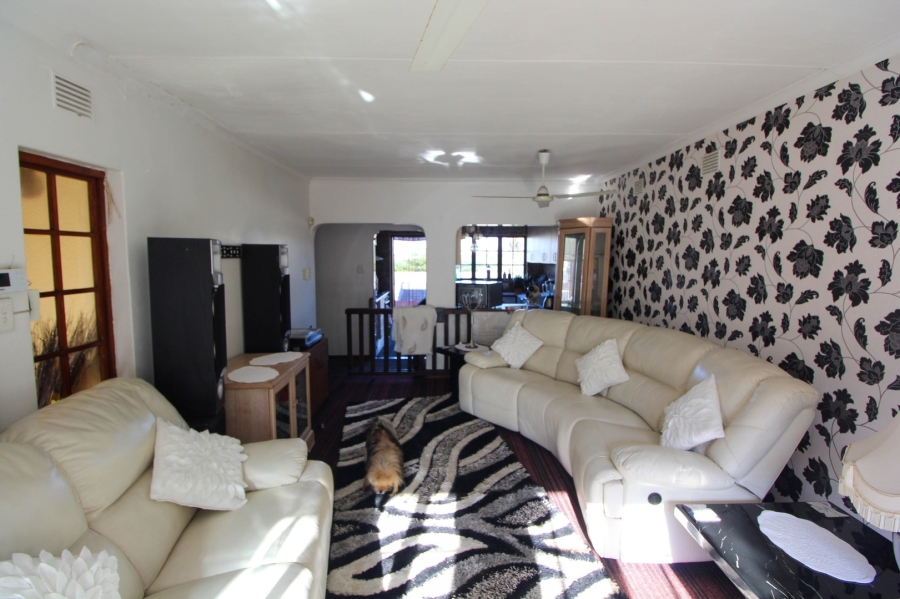 4 Bedroom Property for Sale in Grosvenor KwaZulu-Natal