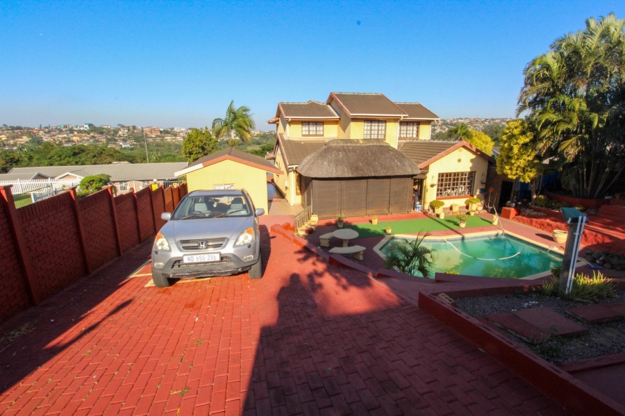 4 Bedroom Property for Sale in Grosvenor KwaZulu-Natal