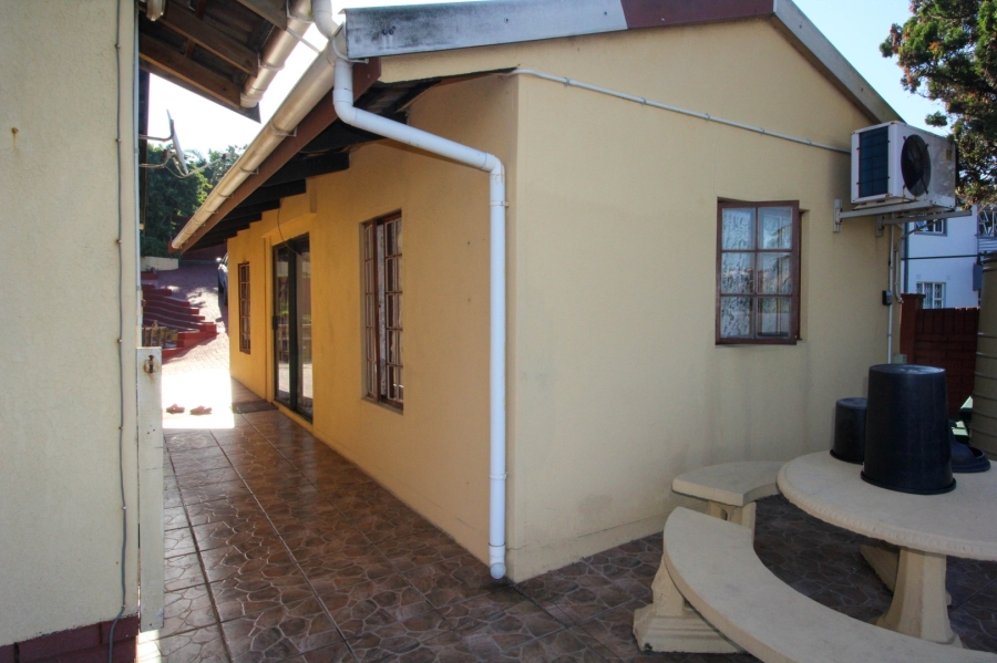 4 Bedroom Property for Sale in Grosvenor KwaZulu-Natal