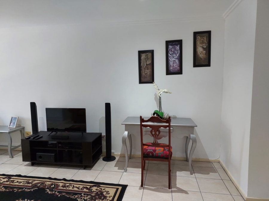 To Let 1 Bedroom Property for Rent in Umhlanga Ridge KwaZulu-Natal