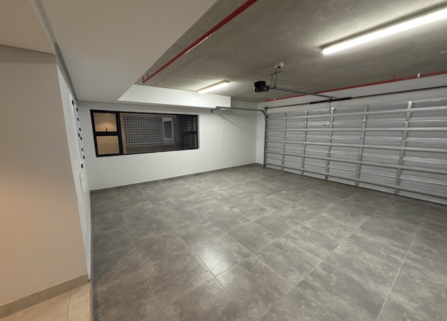 To Let 3 Bedroom Property for Rent in Umhlanga Ridgeside KwaZulu-Natal