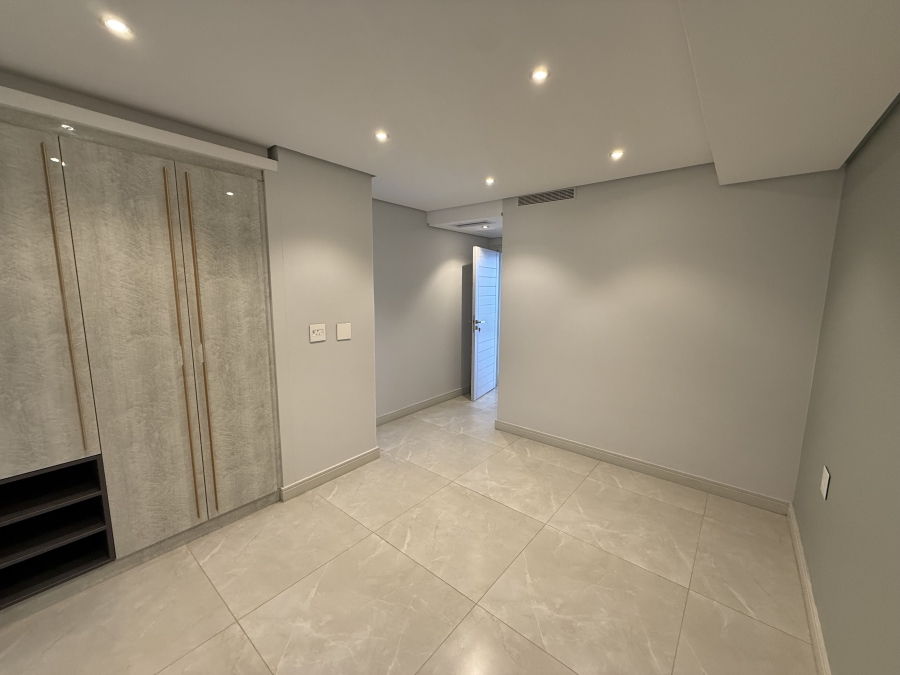 To Let 3 Bedroom Property for Rent in Umhlanga Ridgeside KwaZulu-Natal