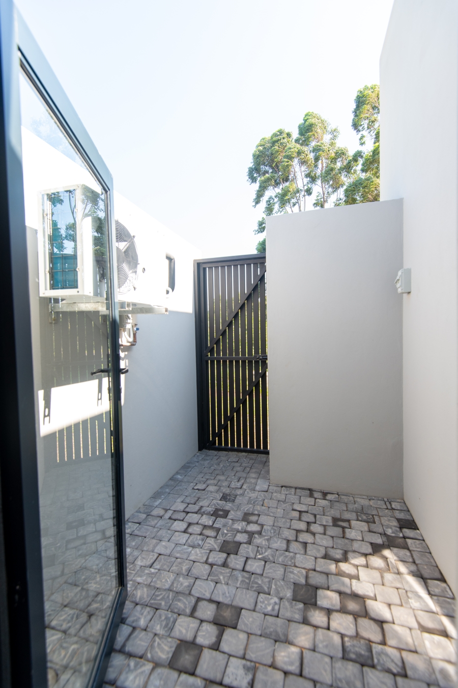 4 Bedroom Property for Sale in Salt Rock KwaZulu-Natal