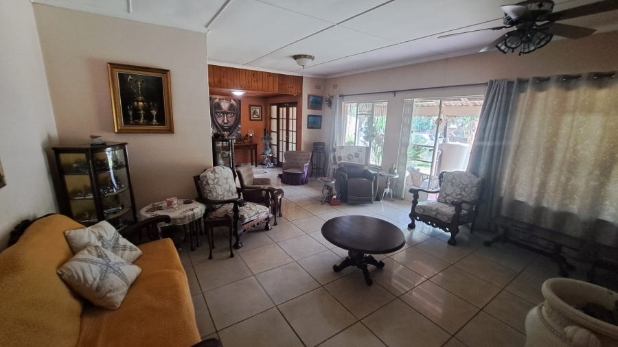 3 Bedroom Property for Sale in Meer En See KwaZulu-Natal