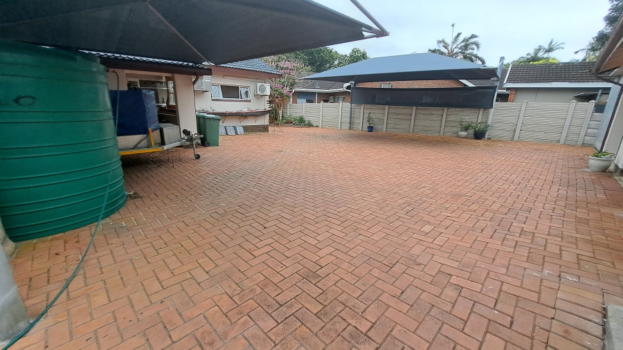3 Bedroom Property for Sale in Meer En See KwaZulu-Natal