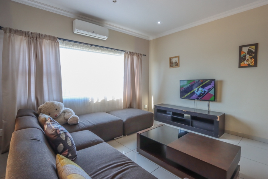 3 Bedroom Property for Sale in Amanzimtoti KwaZulu-Natal