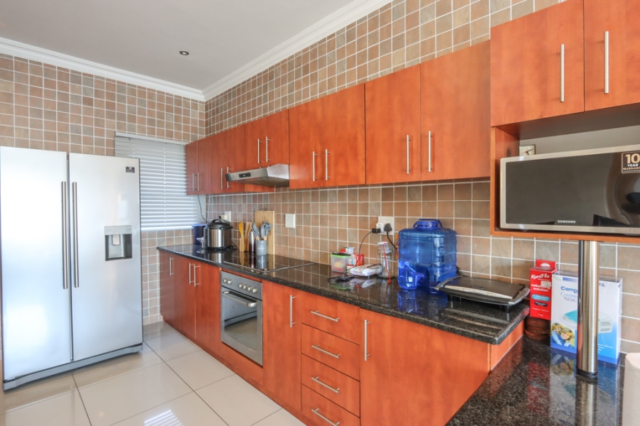 3 Bedroom Property for Sale in Amanzimtoti KwaZulu-Natal