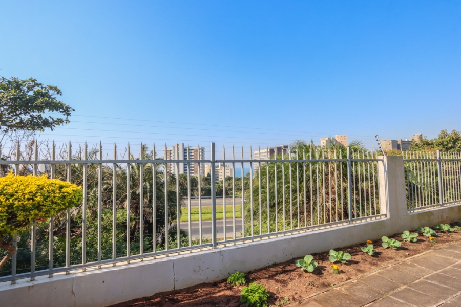 3 Bedroom Property for Sale in Amanzimtoti KwaZulu-Natal