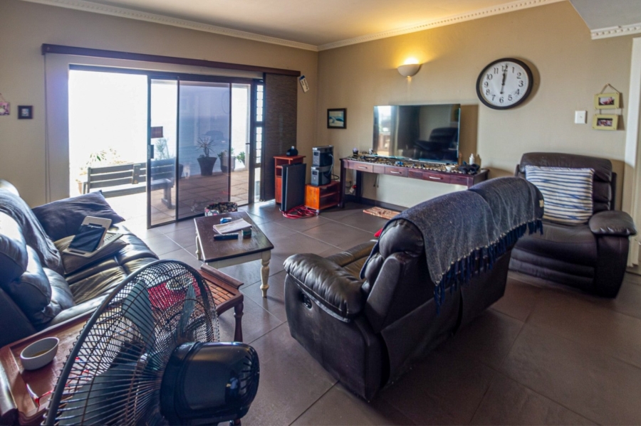7 Bedroom Property for Sale in Bluff KwaZulu-Natal