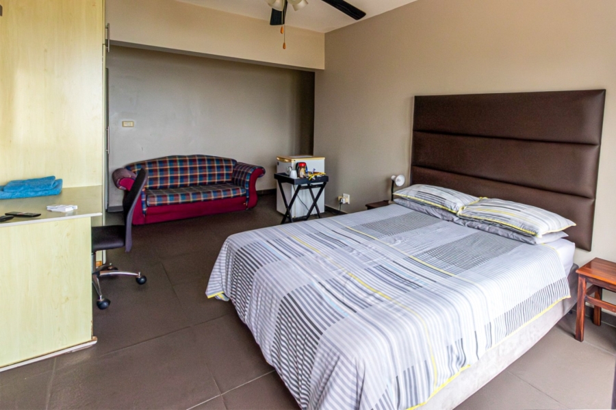 7 Bedroom Property for Sale in Bluff KwaZulu-Natal