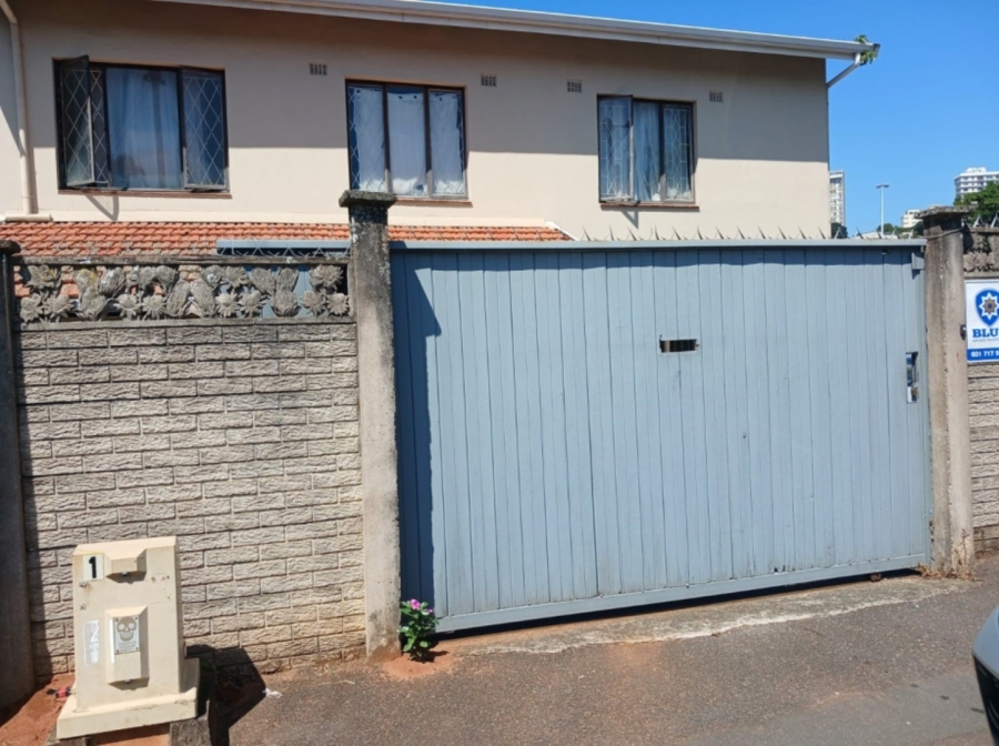 To Let 4 Bedroom Property for Rent in Berea West KwaZulu-Natal