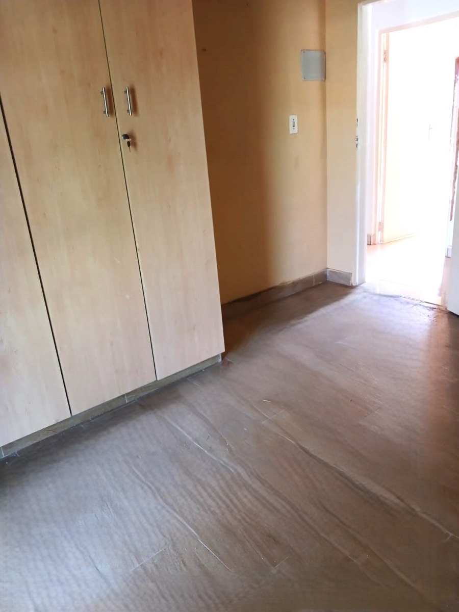 To Let 4 Bedroom Property for Rent in Berea West KwaZulu-Natal