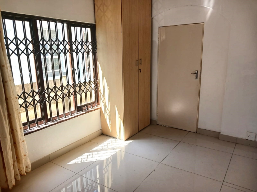 To Let 4 Bedroom Property for Rent in Berea West KwaZulu-Natal