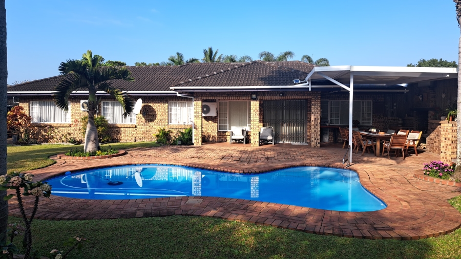 4 Bedroom Property for Sale in Meer En See KwaZulu-Natal